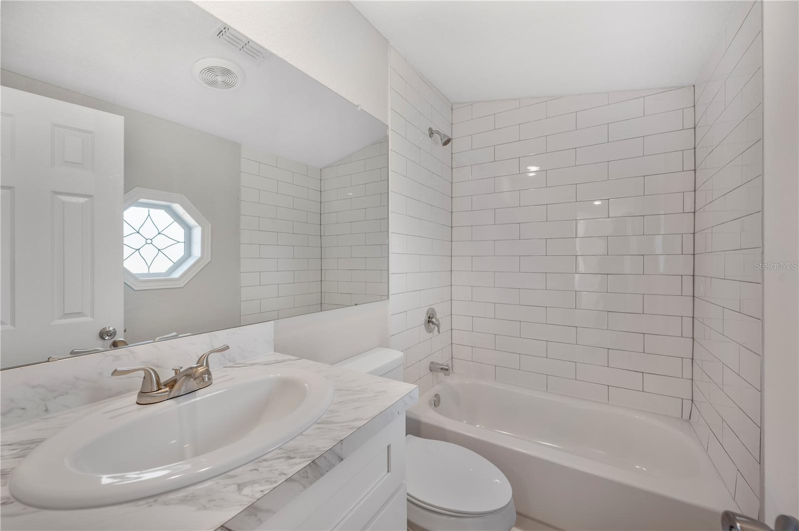 Image 19 of 36 For 4515 Sarver Avenue