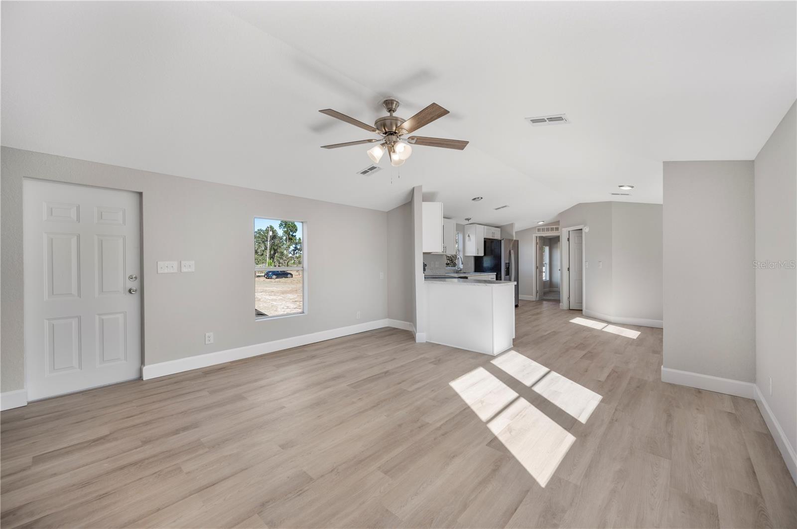 Image 3 of 36 For 4515 Sarver Avenue