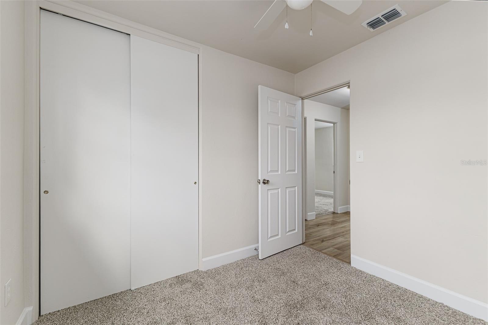 Image 8 of 18 For 1664 Bayview Drive