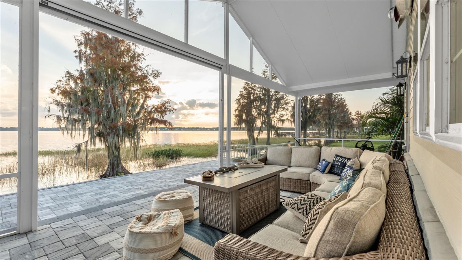 Image 4 of 85 For 165 Arianna Way