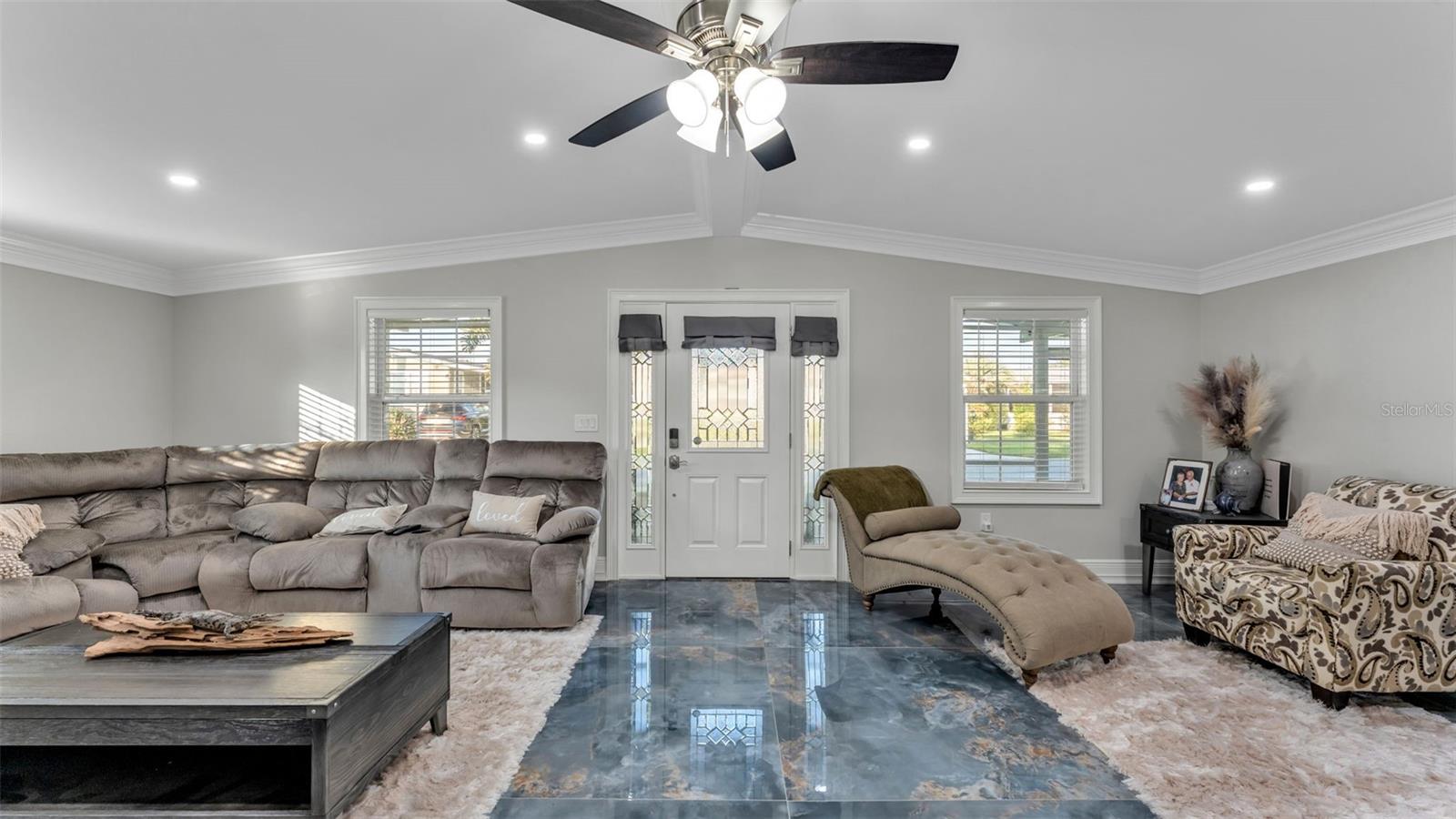 Image 44 of 85 For 165 Arianna Way