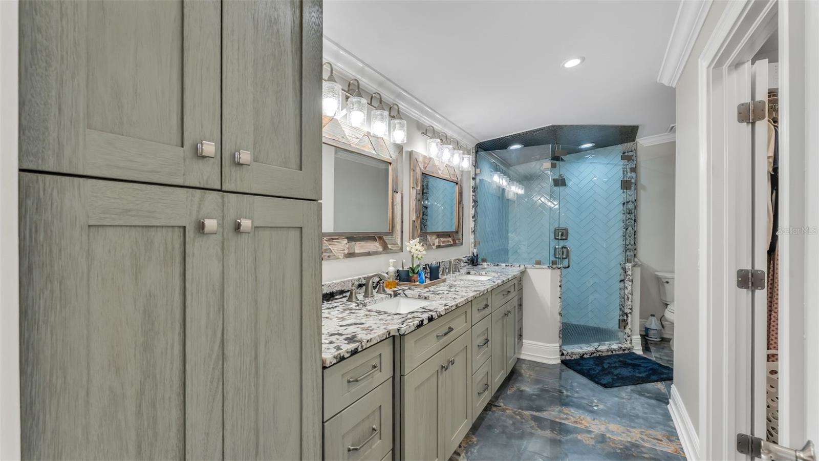 Image 71 of 85 For 165 Arianna Way