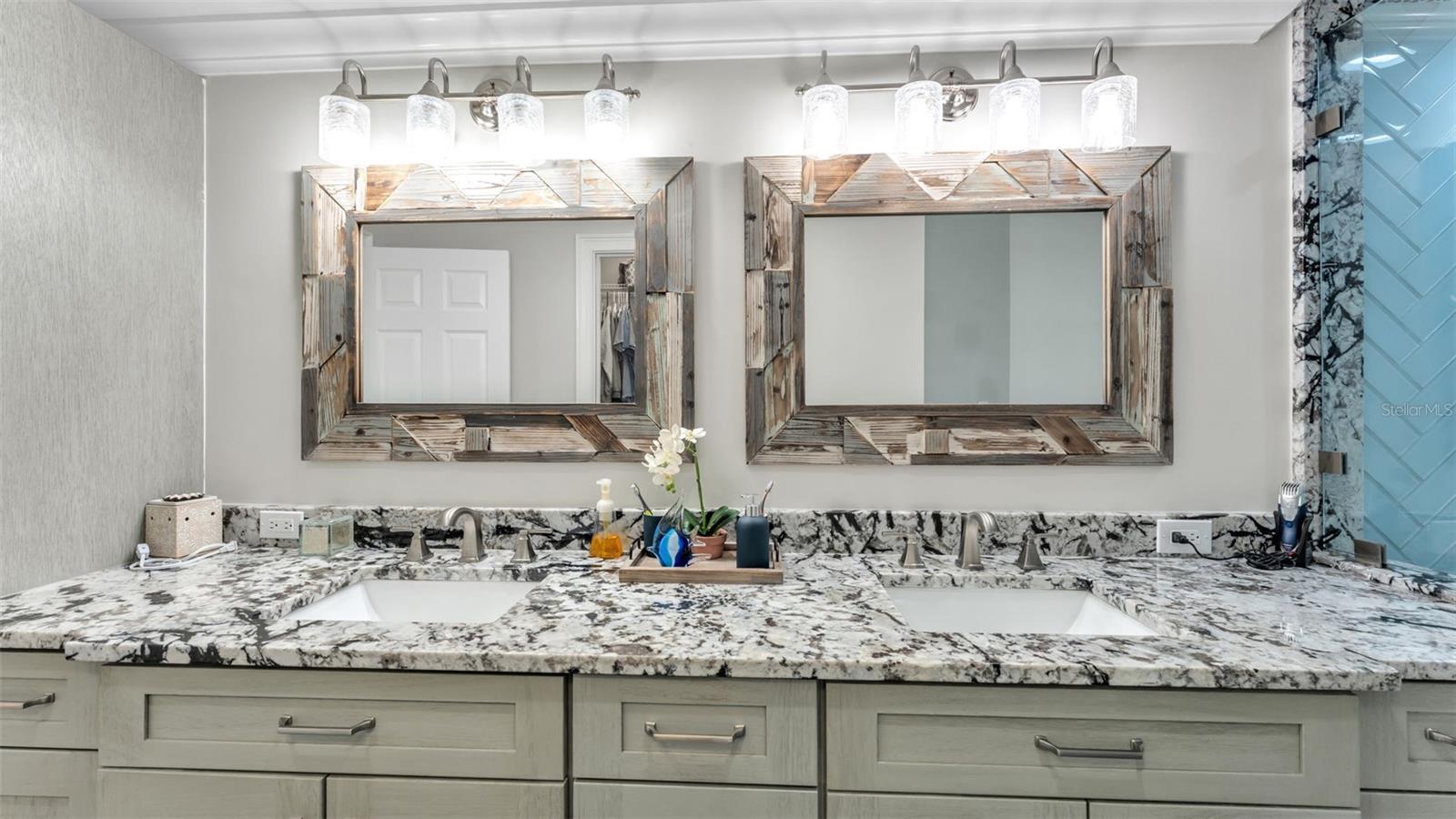 Image 72 of 85 For 165 Arianna Way