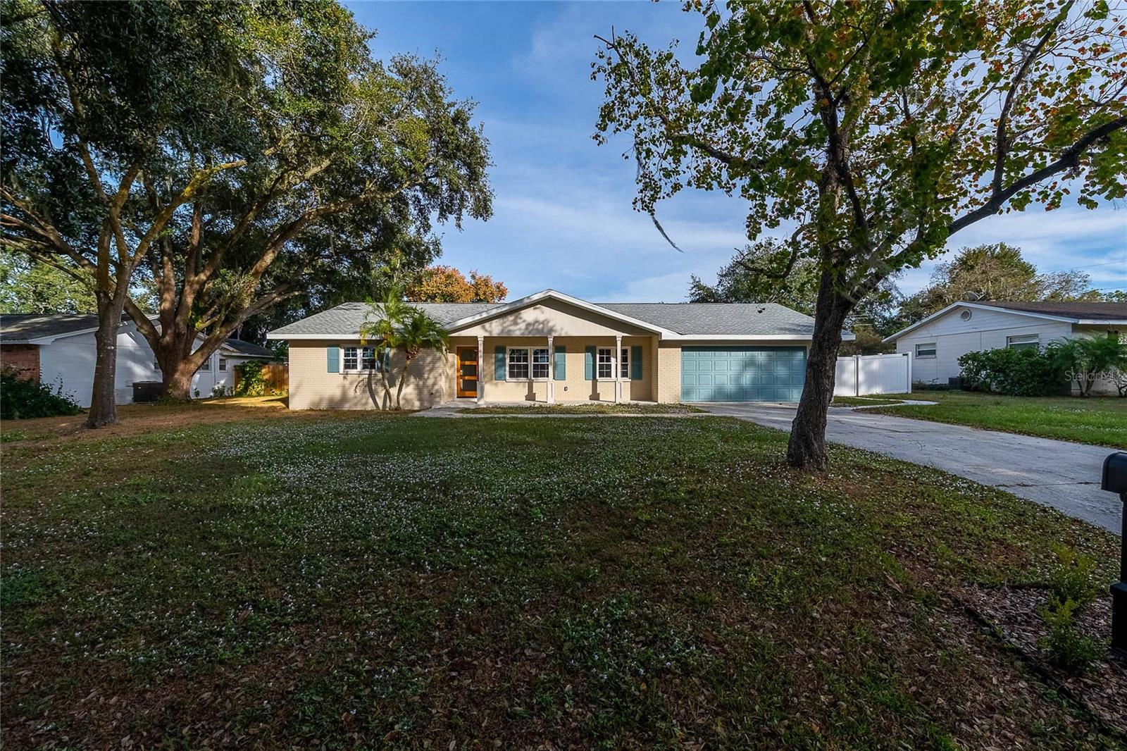 Details for 6212 Woodsfield Way, LAKELAND, FL 33813