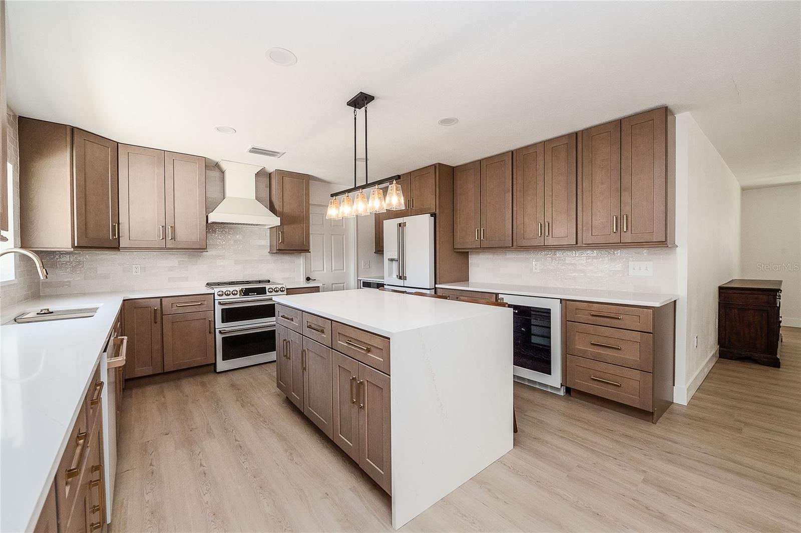 Image 12 of 24 For 6212 Woodsfield Way