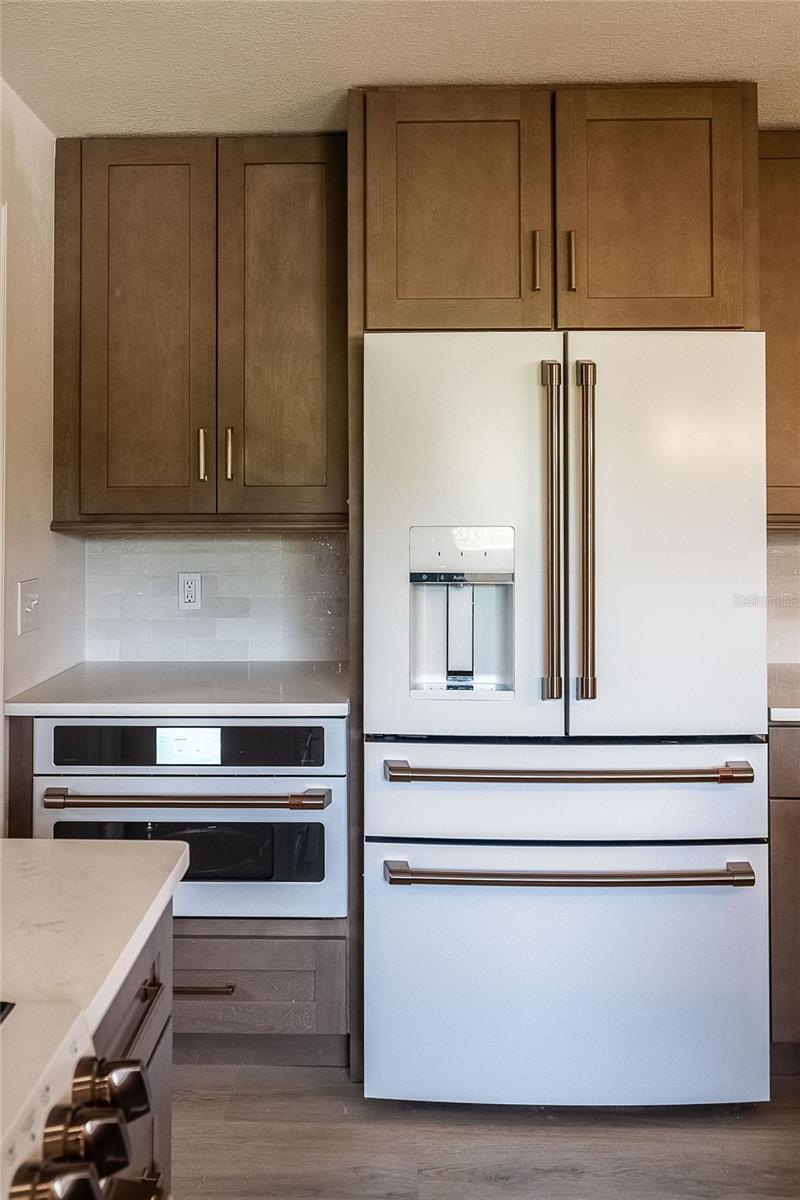 Image 13 of 24 For 6212 Woodsfield Way