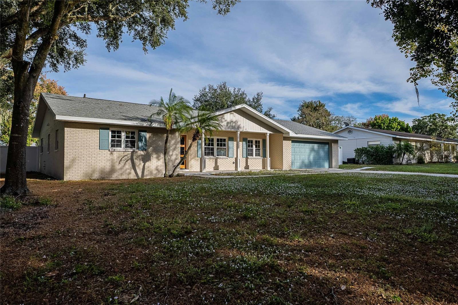 Image 3 of 24 For 6212 Woodsfield Way