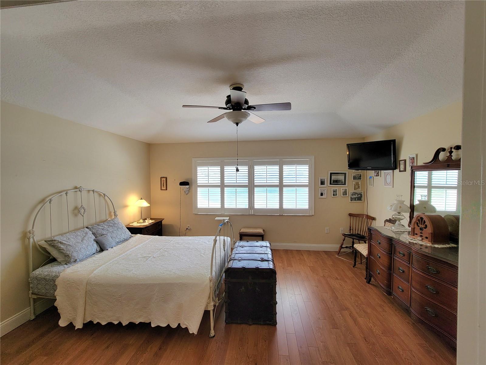 Image 18 of 51 For 3535 Saddlebrook Way