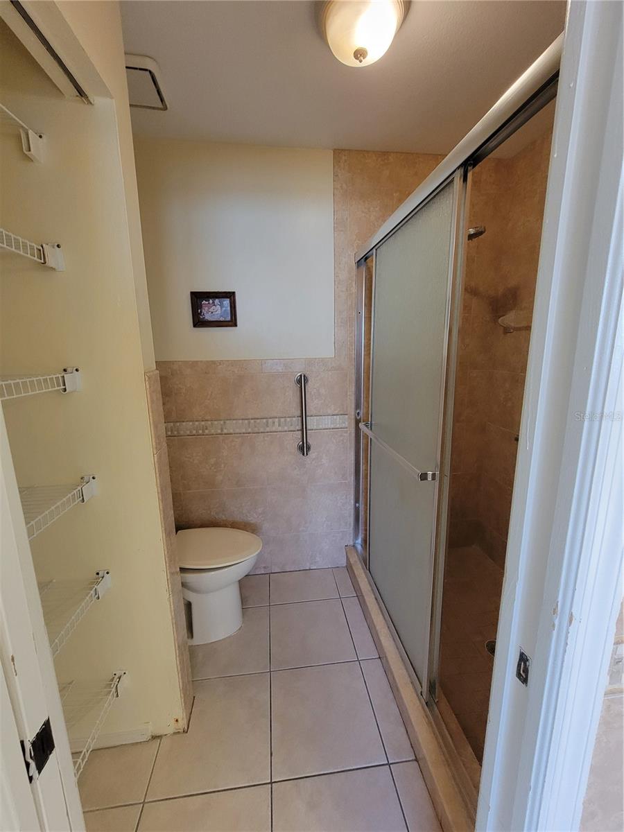 Image 24 of 51 For 3535 Saddlebrook Way