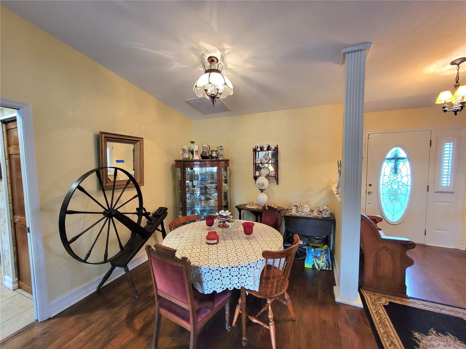 Image 9 of 51 For 3535 Saddlebrook Way