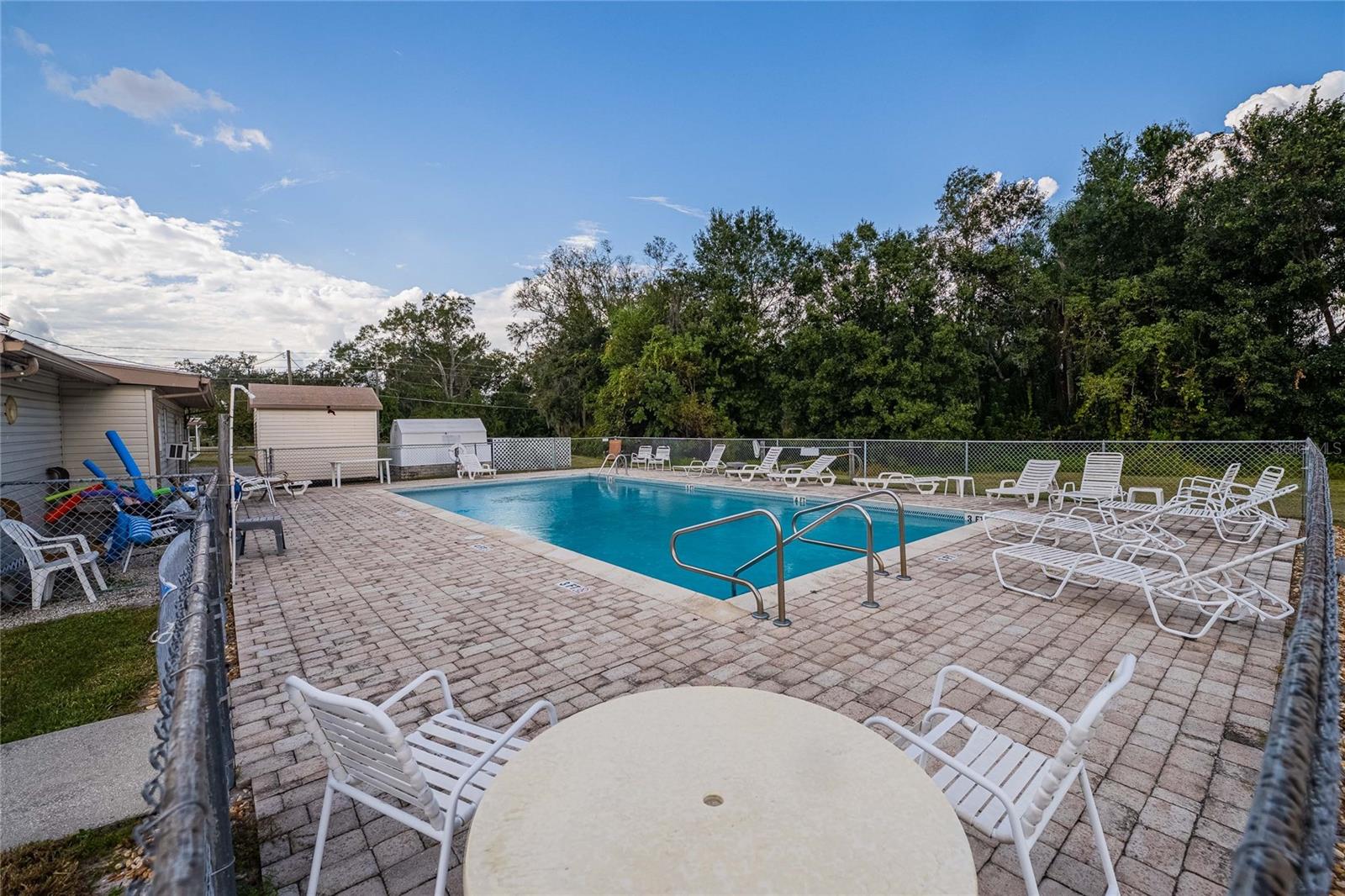 Image 11 of 54 For 426 Martin Drive