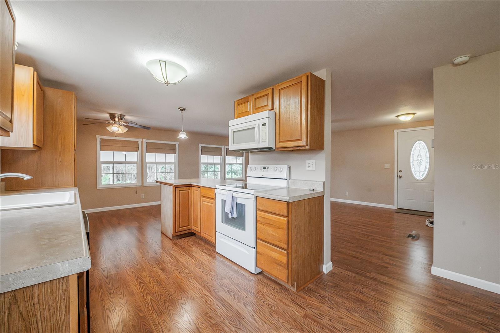 Image 24 of 54 For 426 Martin Drive