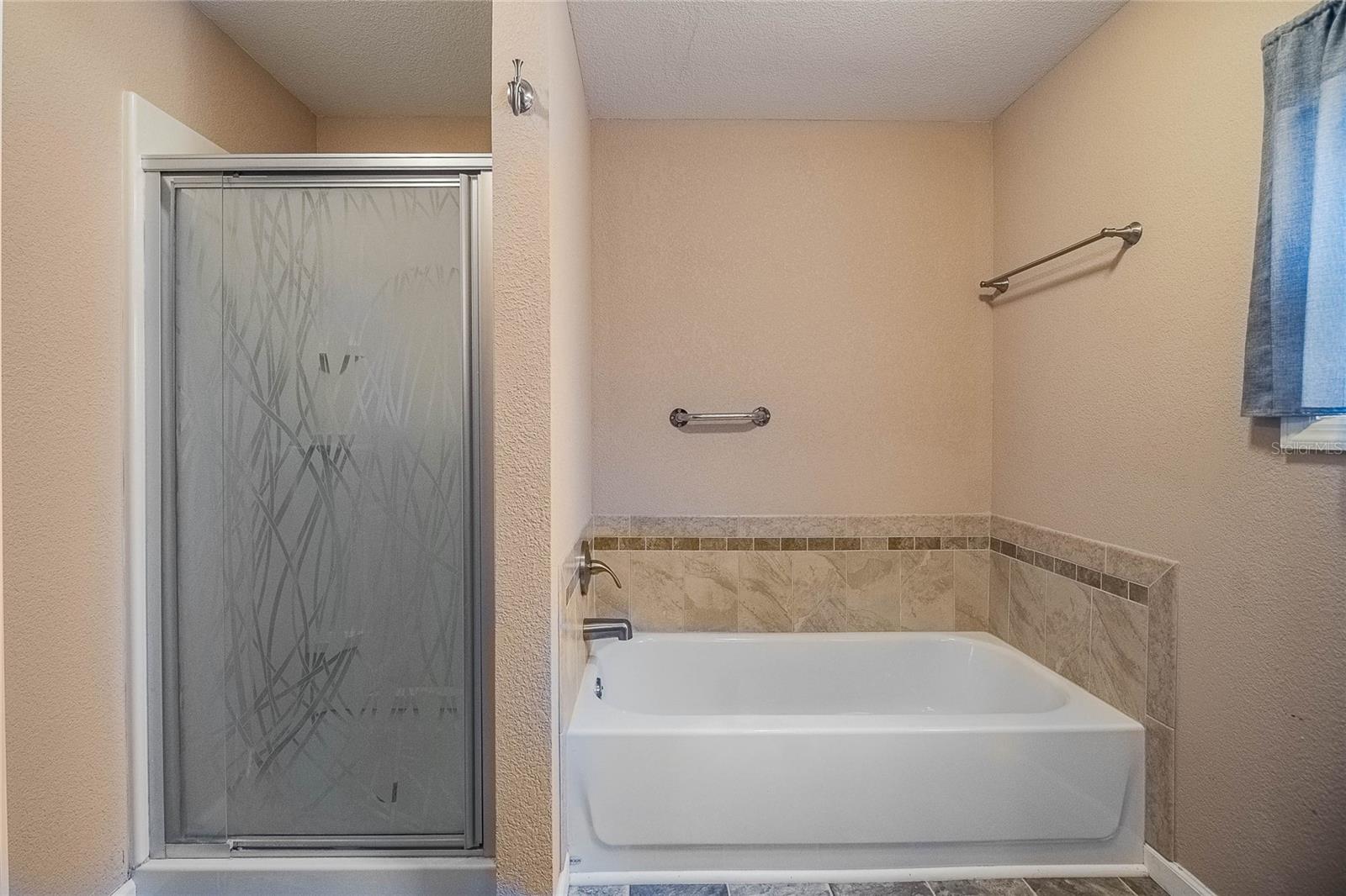 Image 38 of 54 For 426 Martin Drive