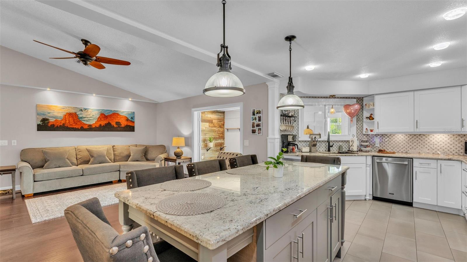 Image 12 of 45 For 4965 Tradition Drive