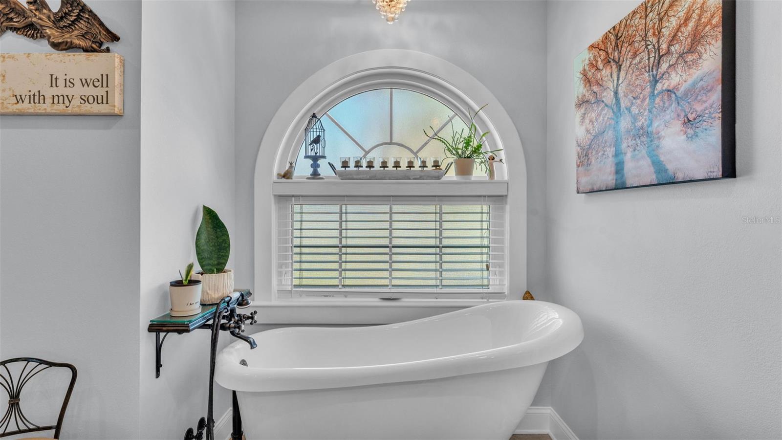 Image 26 of 45 For 4965 Tradition Drive