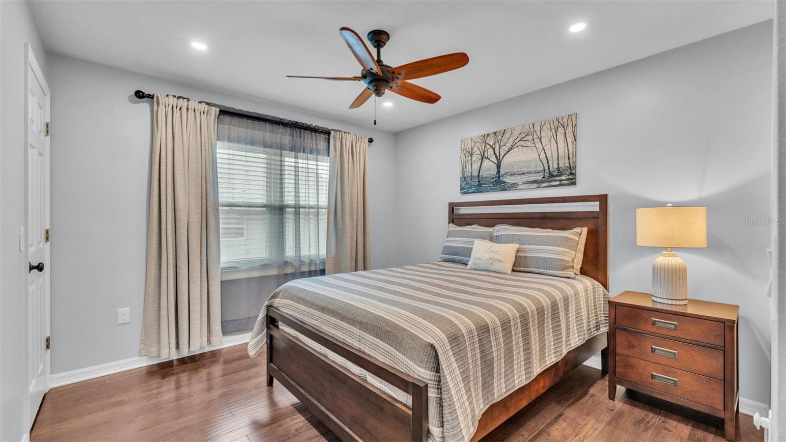 Image 29 of 45 For 4965 Tradition Drive