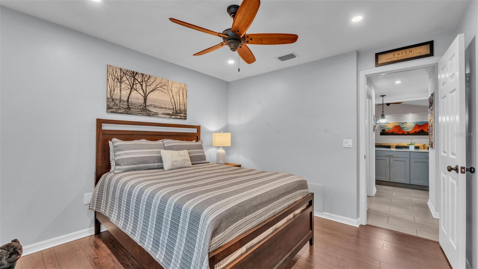 Image 30 of 45 For 4965 Tradition Drive