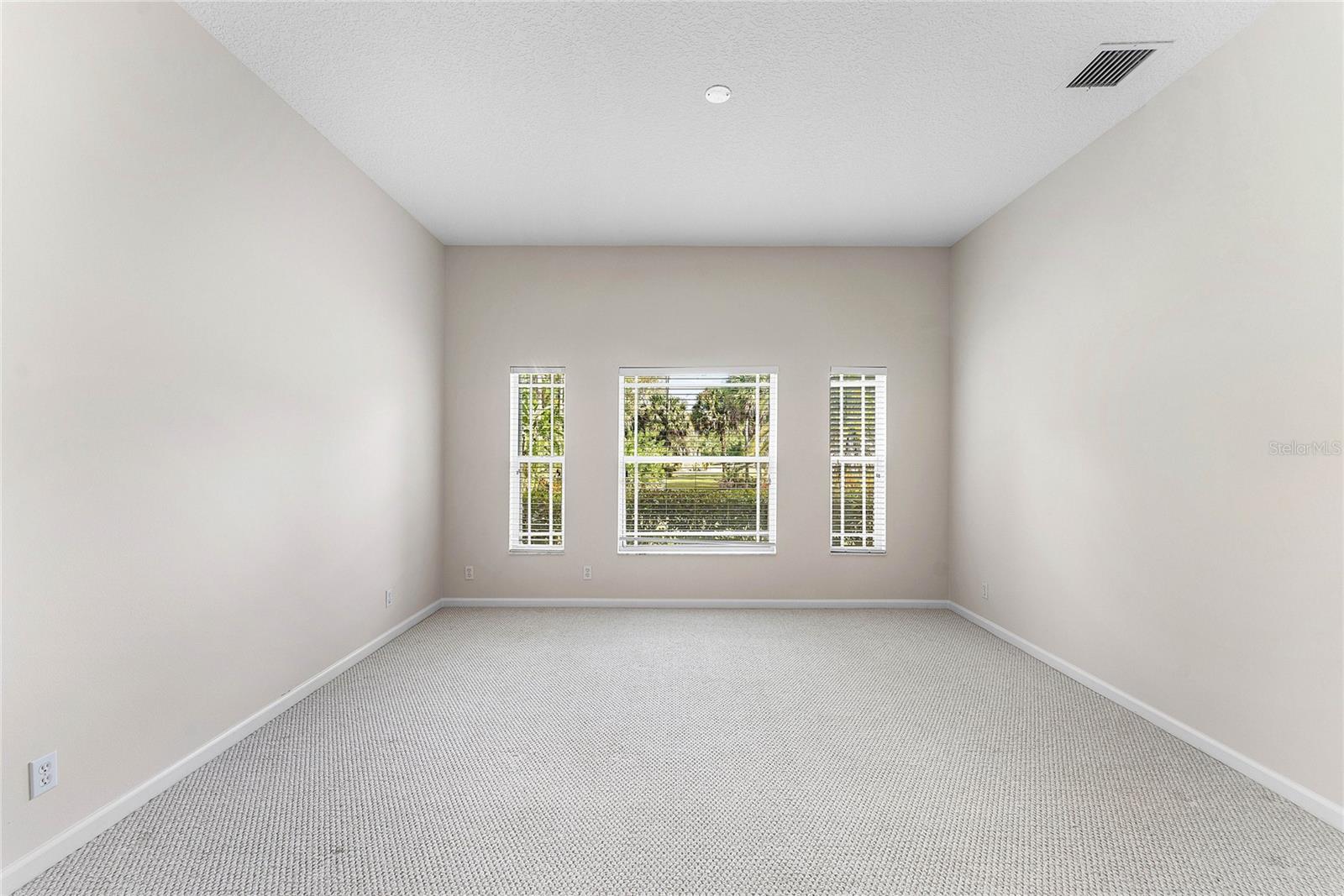 Image 16 of 47 For 13200 Bridgewood Drive