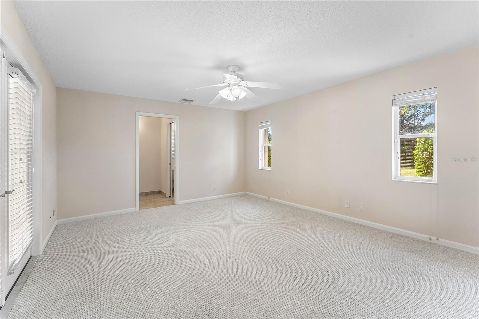 Image 19 of 47 For 13200 Bridgewood Drive