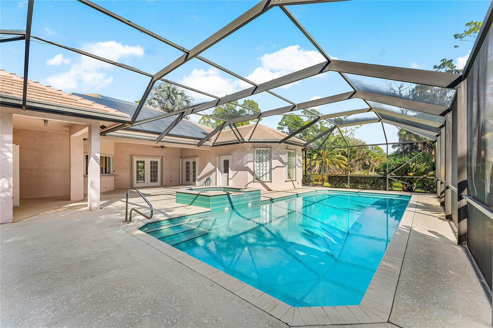 Image 30 of 47 For 13200 Bridgewood Drive