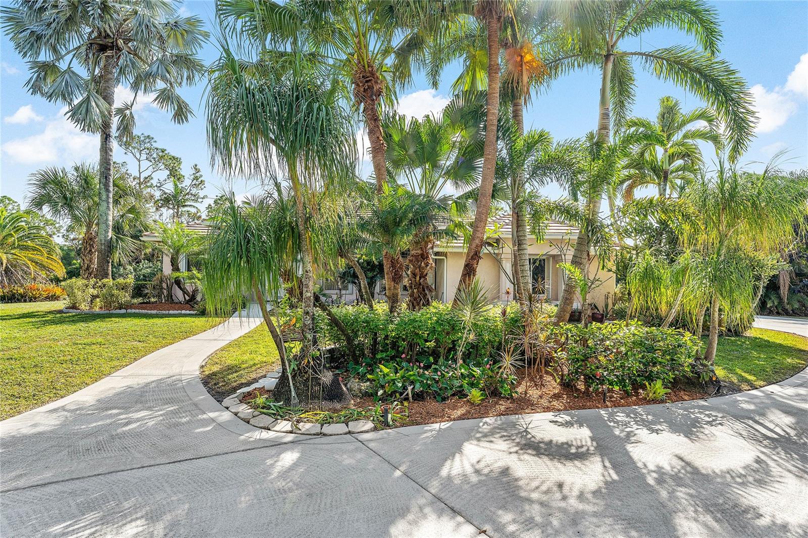 Image 38 of 47 For 13200 Bridgewood Drive