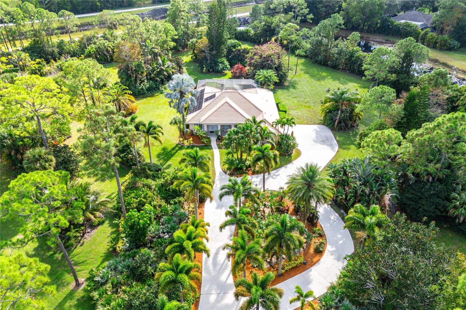 Image 39 of 47 For 13200 Bridgewood Drive