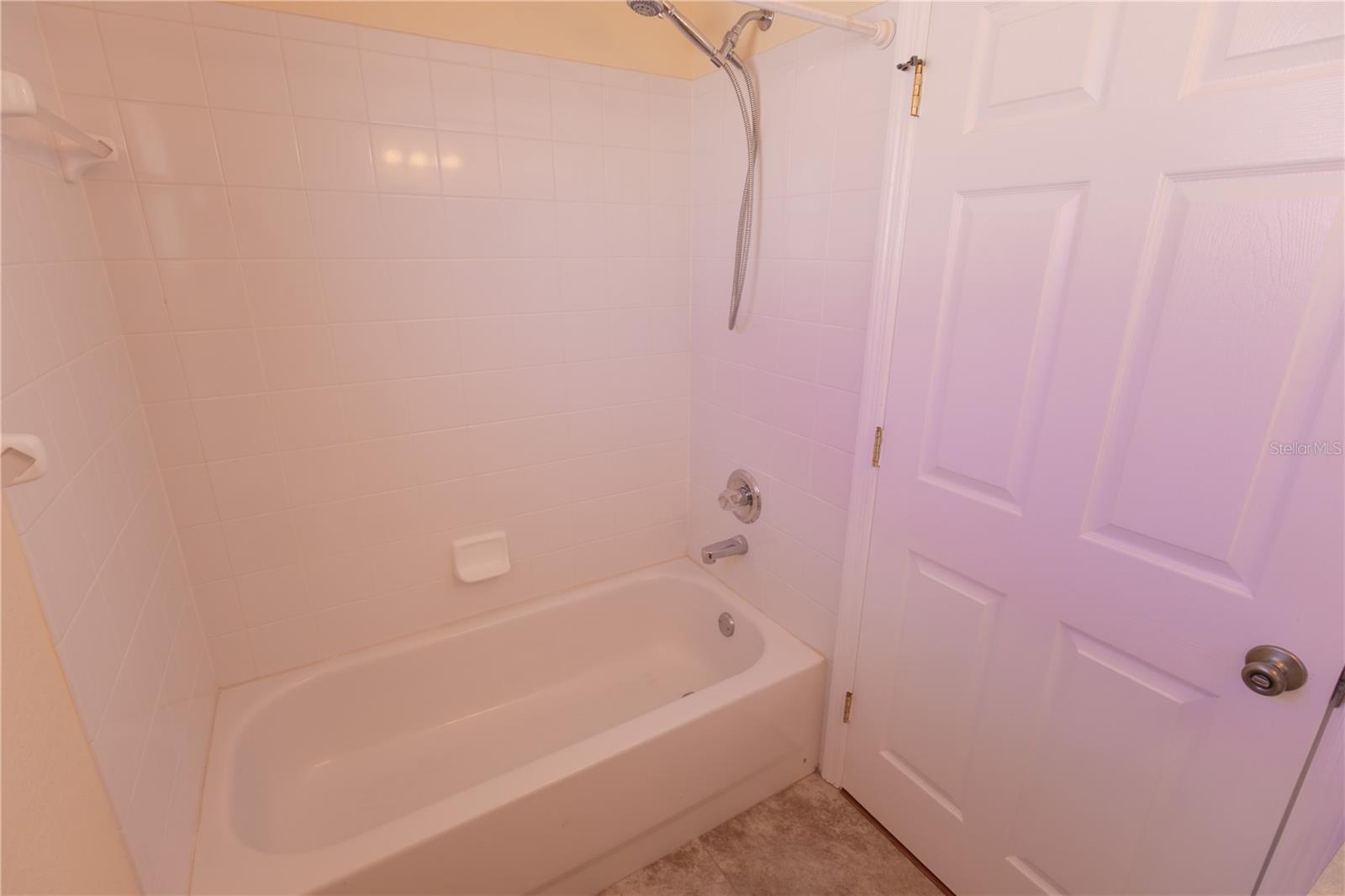 Image 16 of 18 For 6623 Madeira Avenue