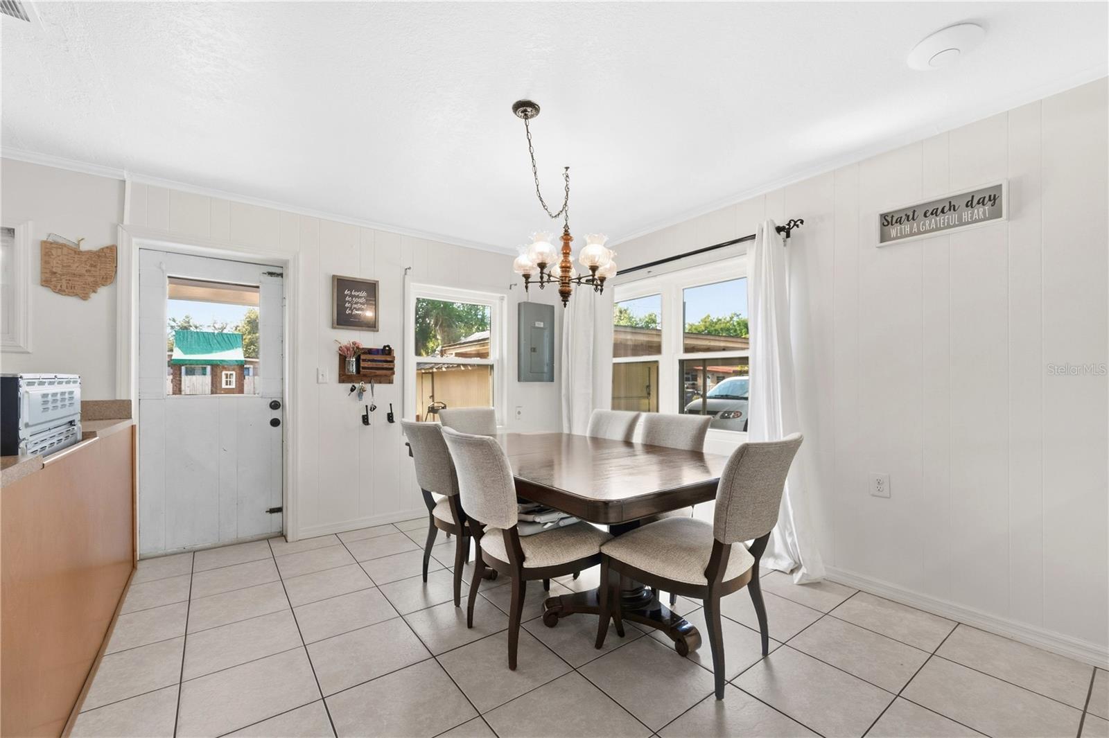 Image 9 of 37 For 3121 Avenue M Nw