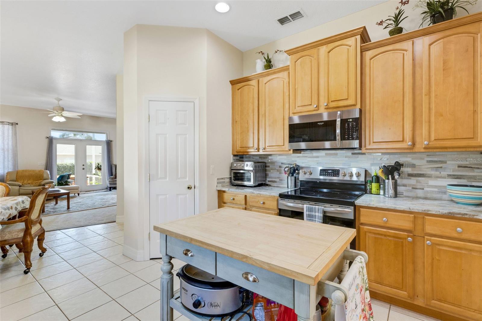 Image 15 of 39 For 2617 Hickory View Loop