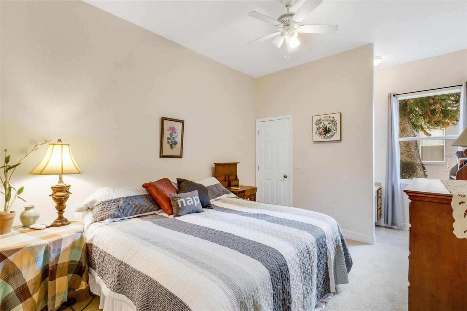 Image 26 of 39 For 2617 Hickory View Loop