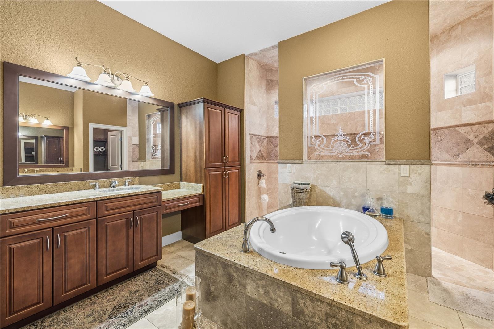 Image 28 of 46 For 5737 Deer Flag Drive