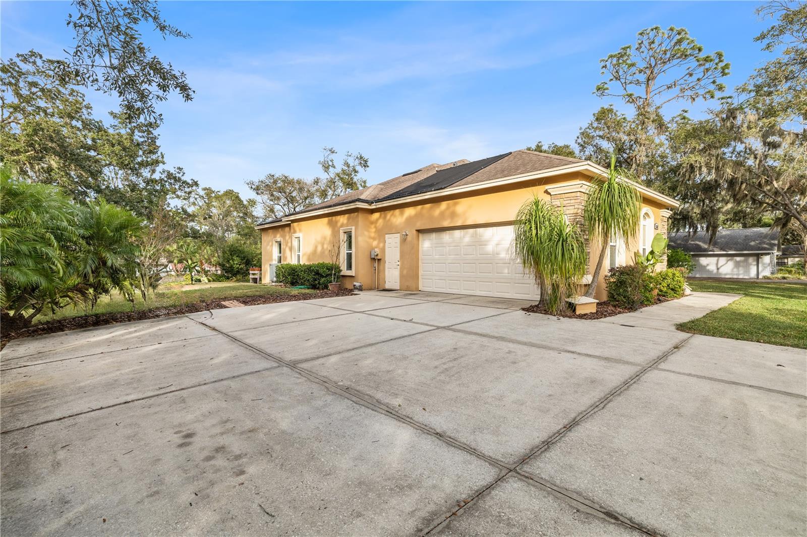 Image 4 of 46 For 5737 Deer Flag Drive