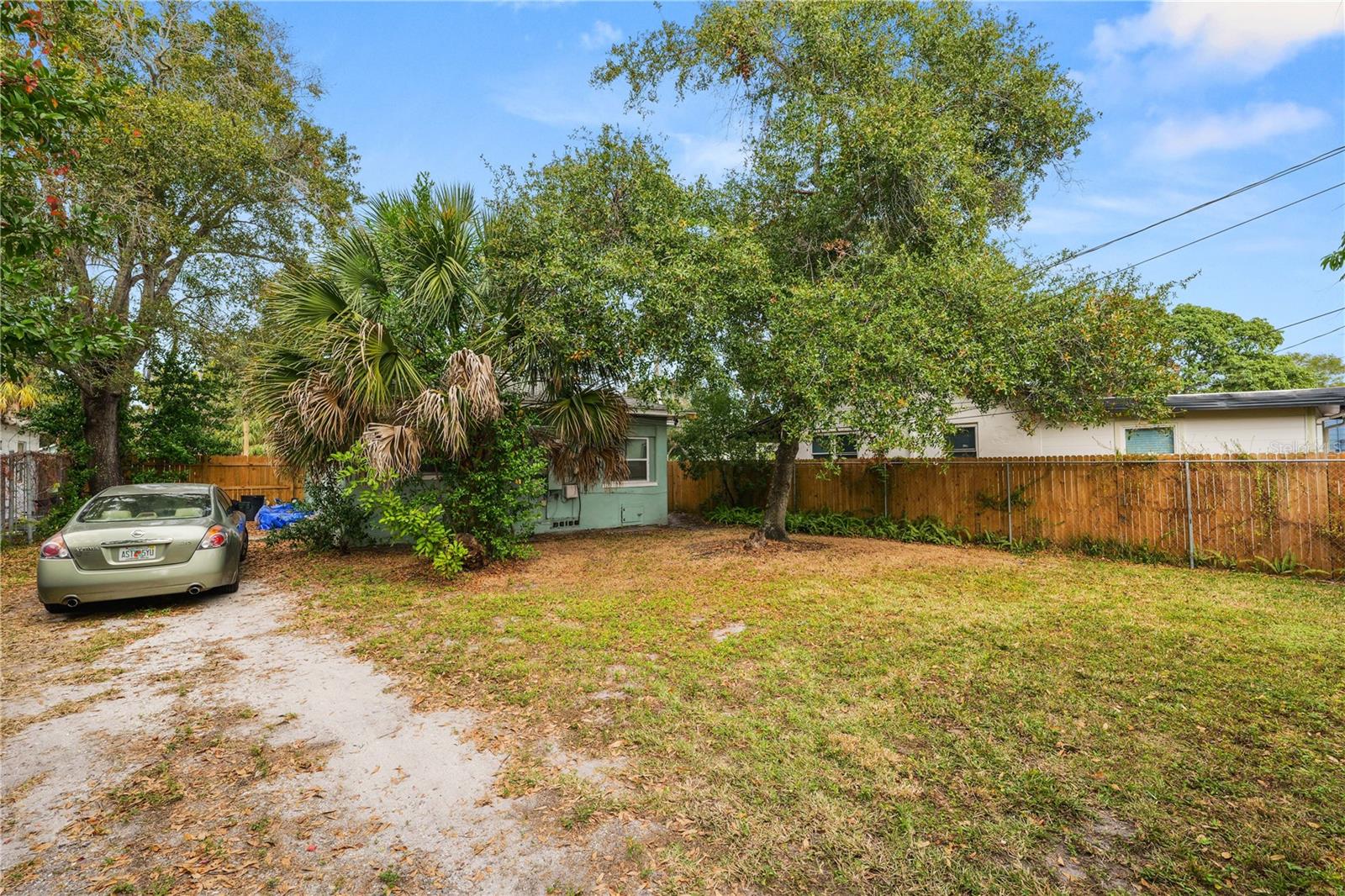 Image 26 of 26 For 832 20th Avenue S 830-832