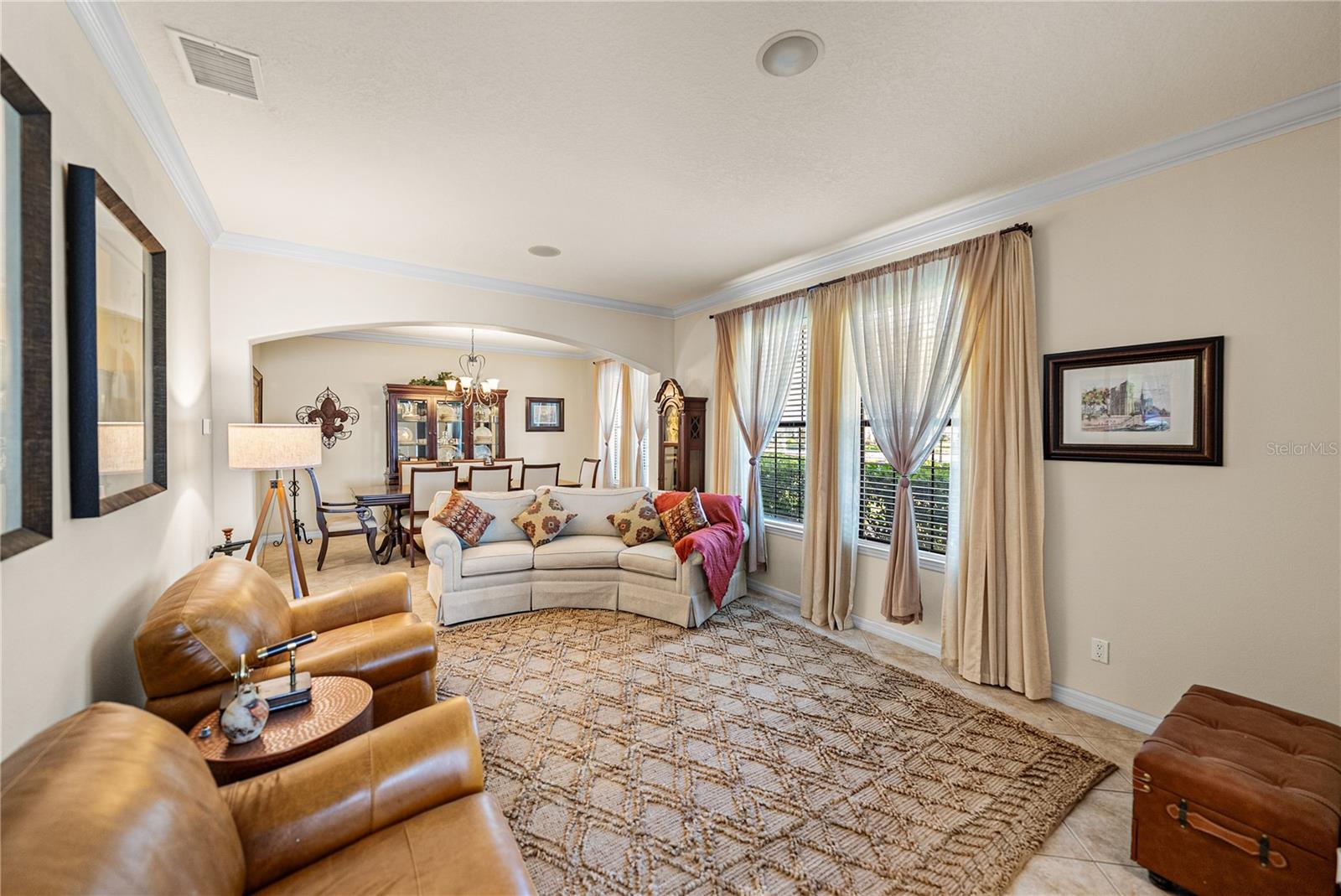 Image 27 of 100 For 360 Oak Landing Drive