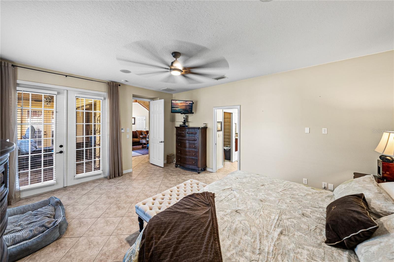 Image 32 of 100 For 360 Oak Landing Drive