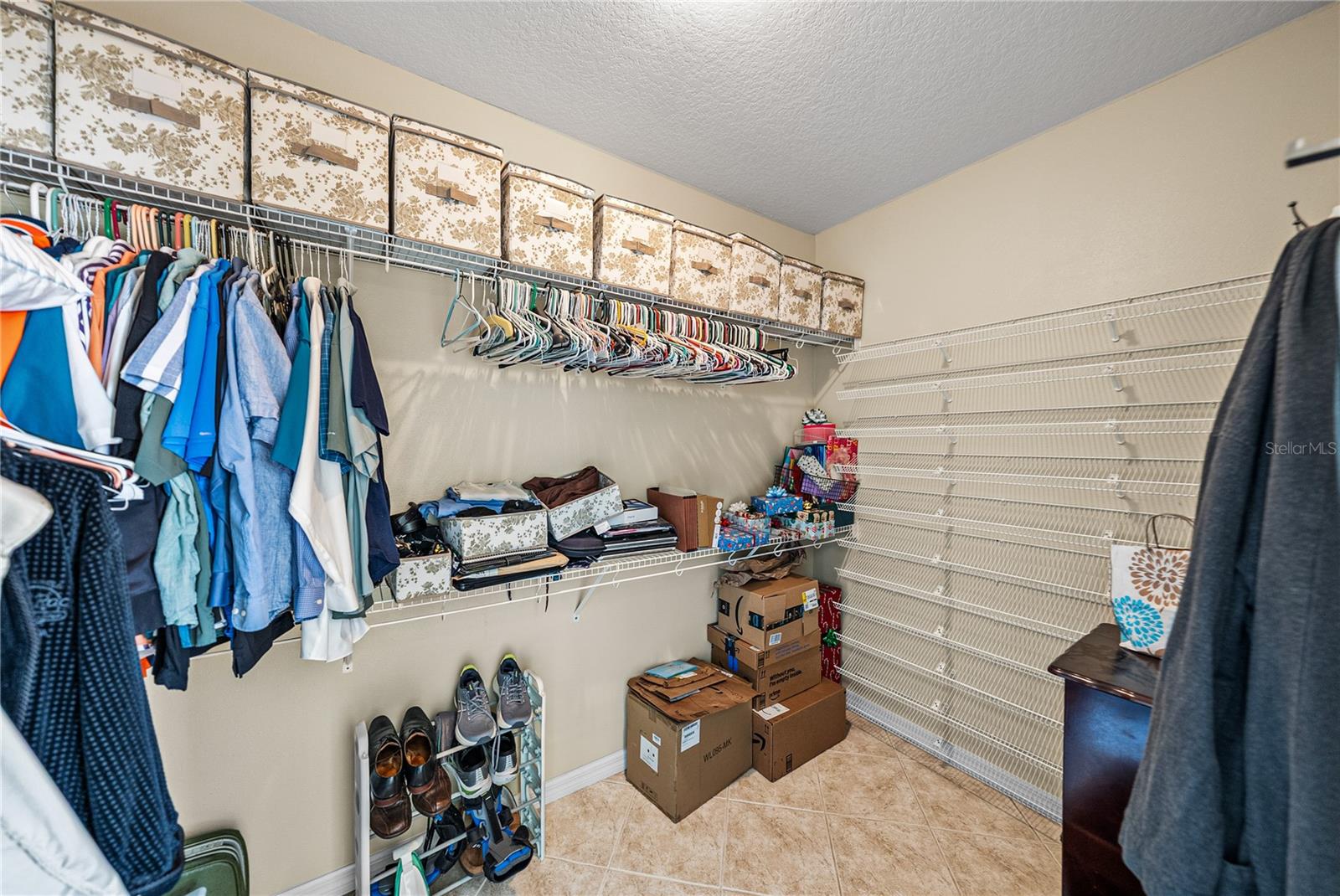 Image 39 of 100 For 360 Oak Landing Drive