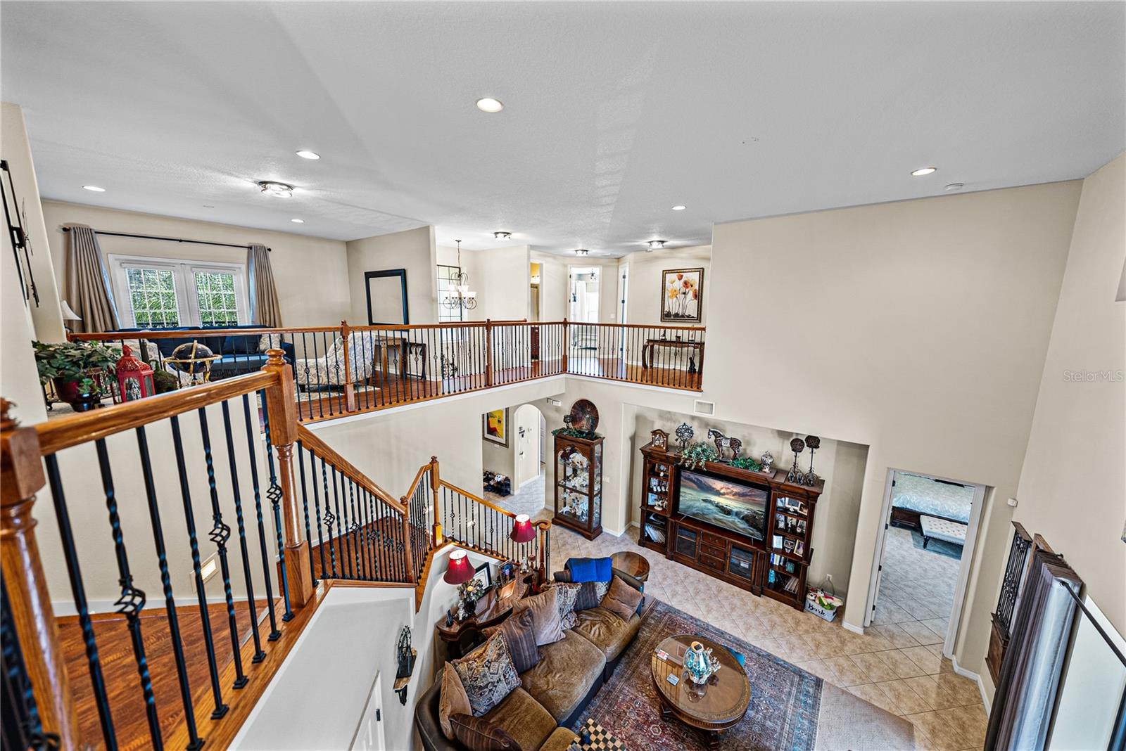 Image 51 of 100 For 360 Oak Landing Drive