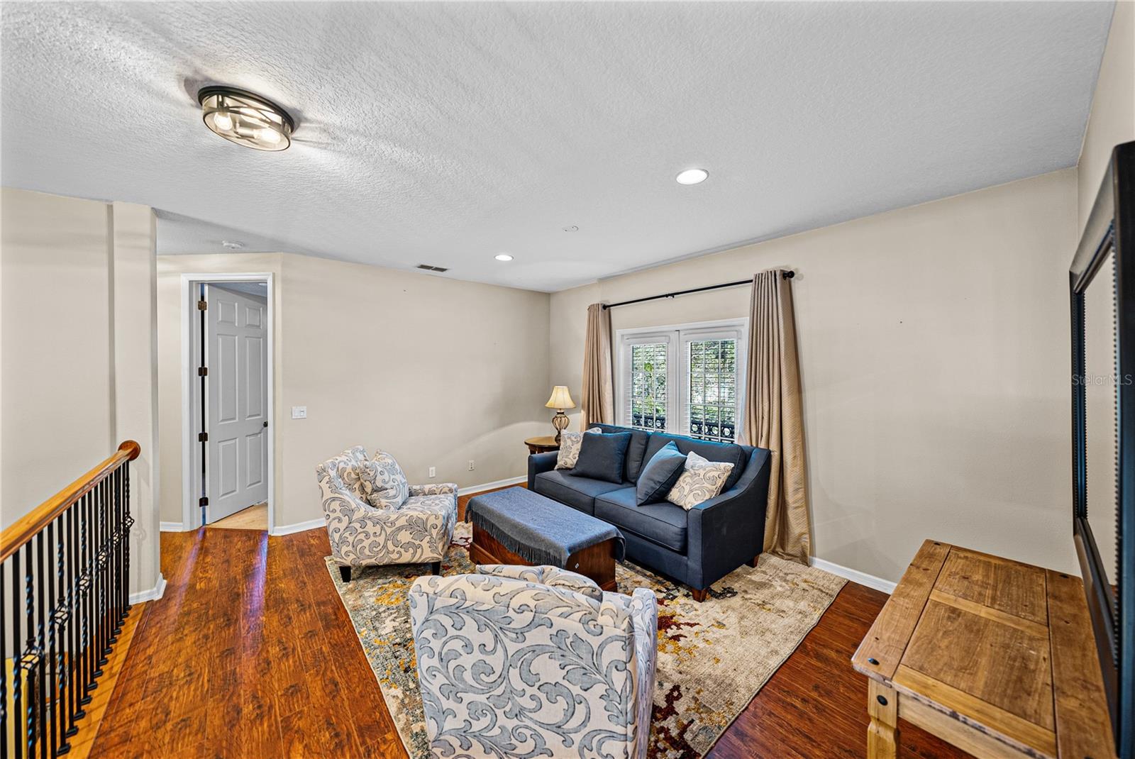 Image 53 of 100 For 360 Oak Landing Drive