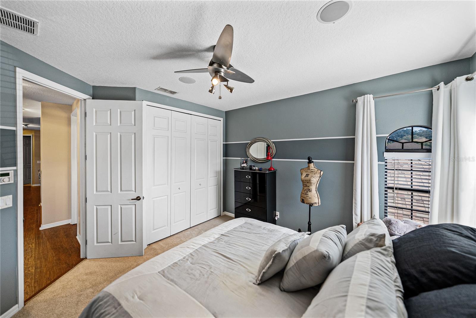 Image 63 of 100 For 360 Oak Landing Drive