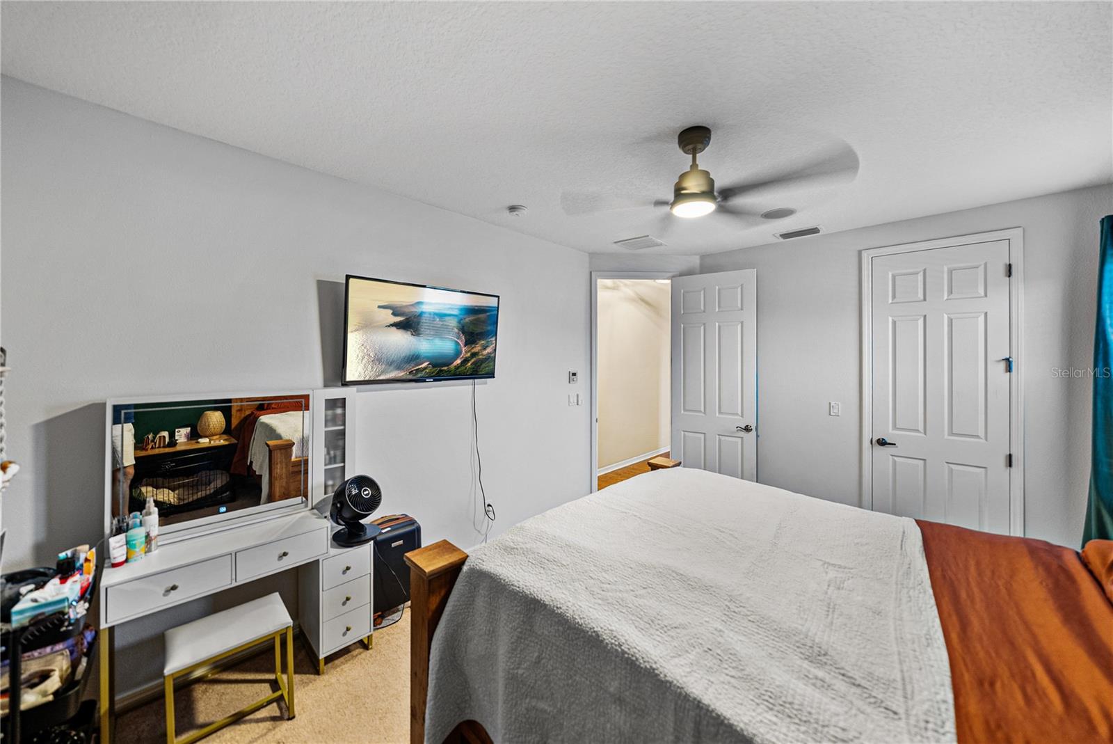 Image 69 of 100 For 360 Oak Landing Drive