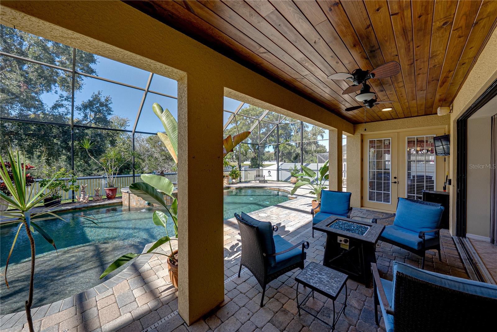 Image 85 of 100 For 360 Oak Landing Drive