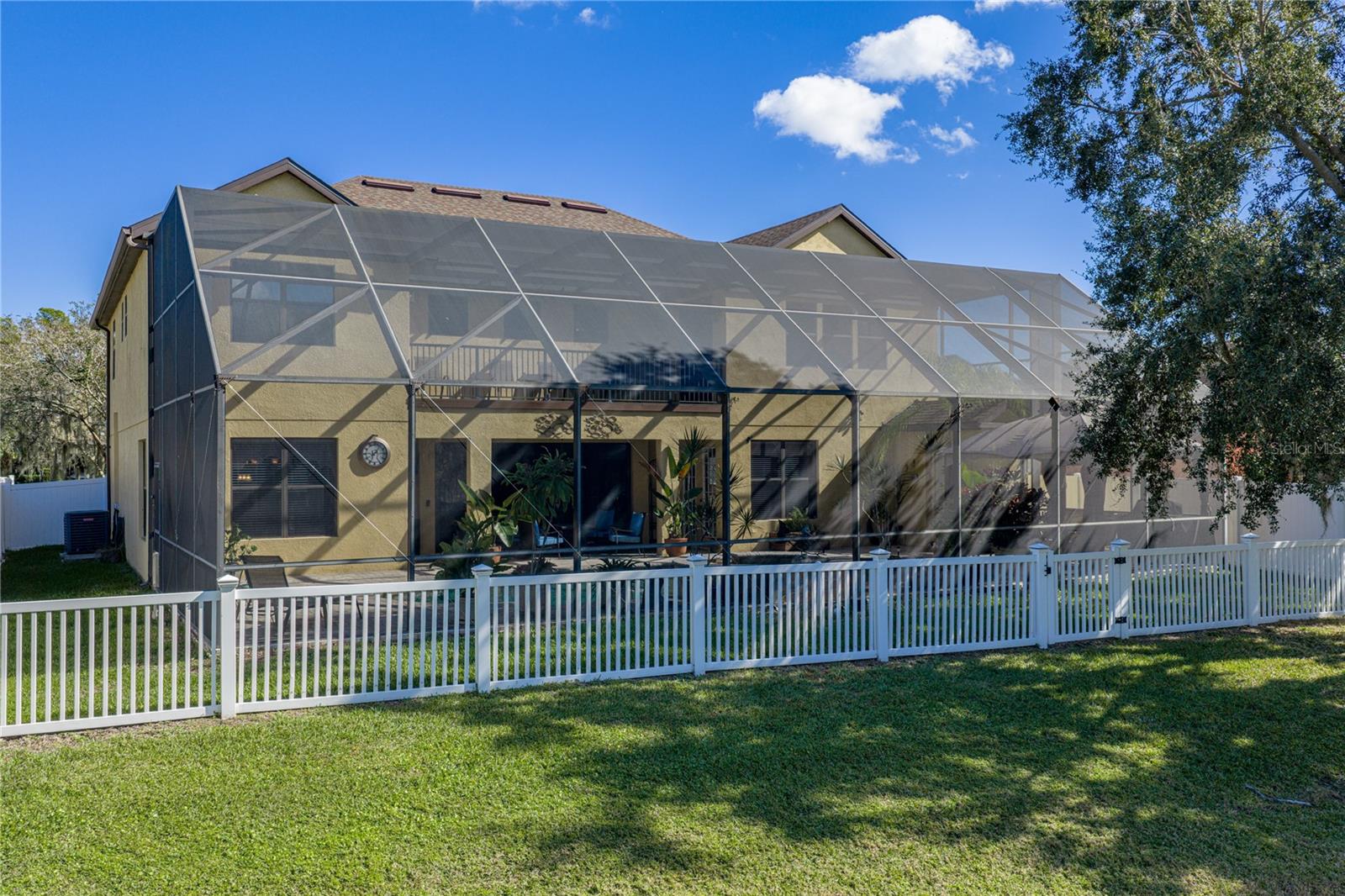 Image 89 of 100 For 360 Oak Landing Drive