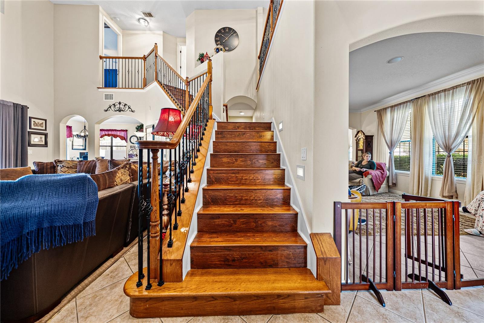 Image 9 of 100 For 360 Oak Landing Drive