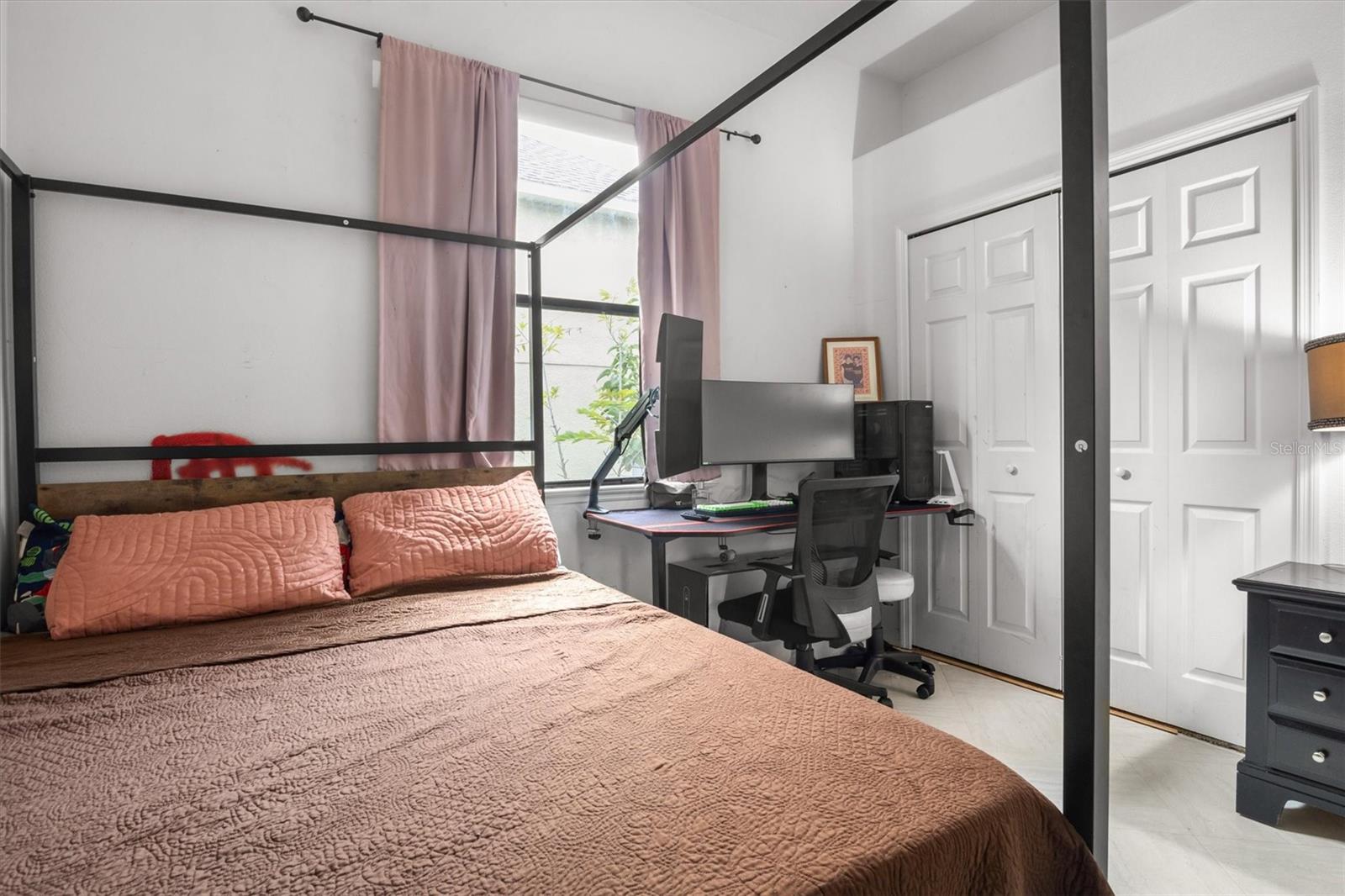 Image 26 of 28 For 428 Coventry Road