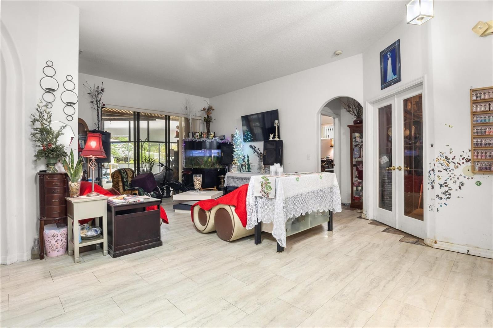 Image 4 of 28 For 428 Coventry Road