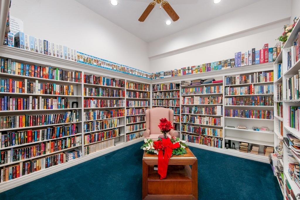 Image 43 of 44 For 2235 Silver Re Drive