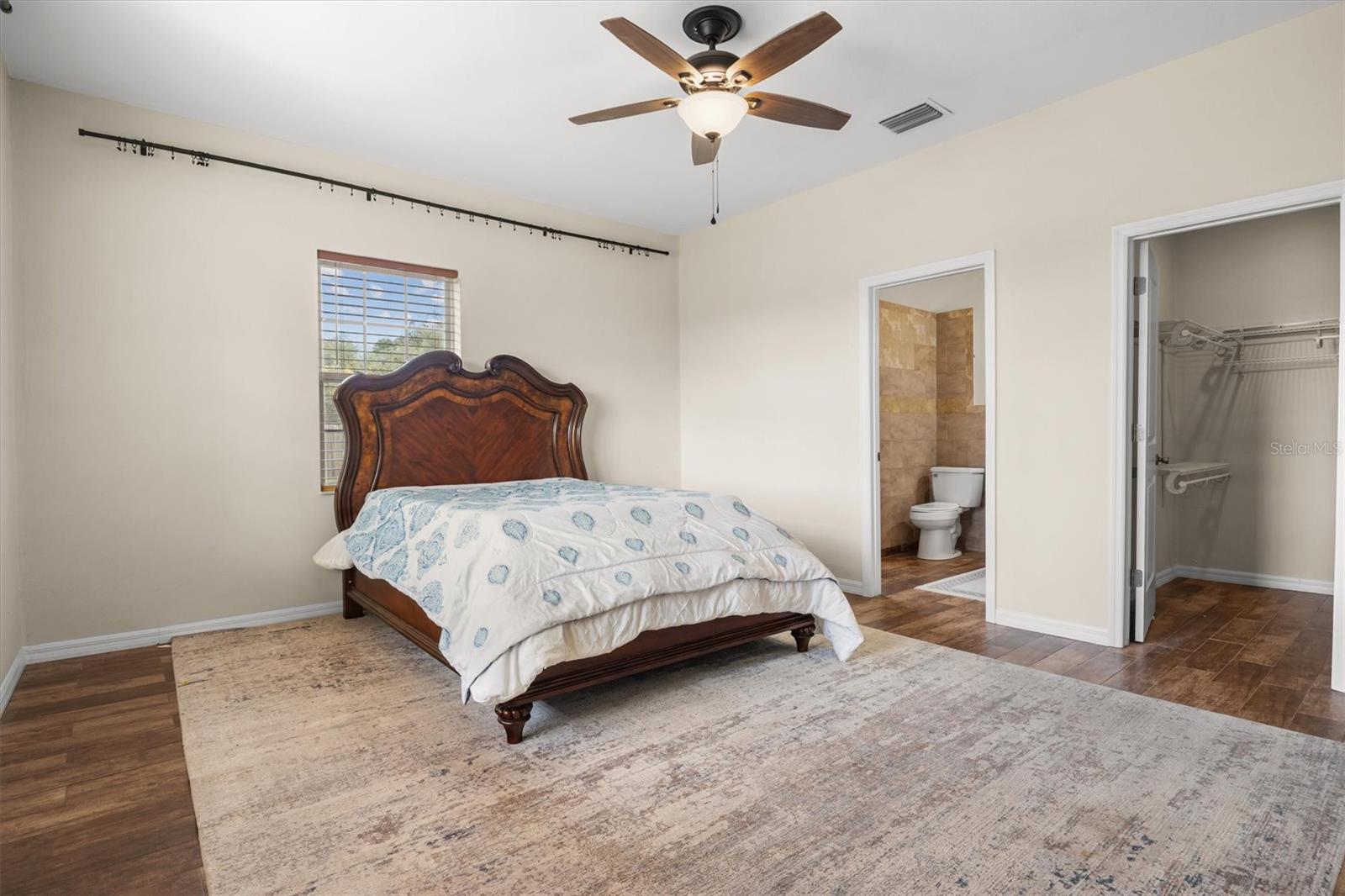 Image 25 of 50 For 4020 Connersville Road