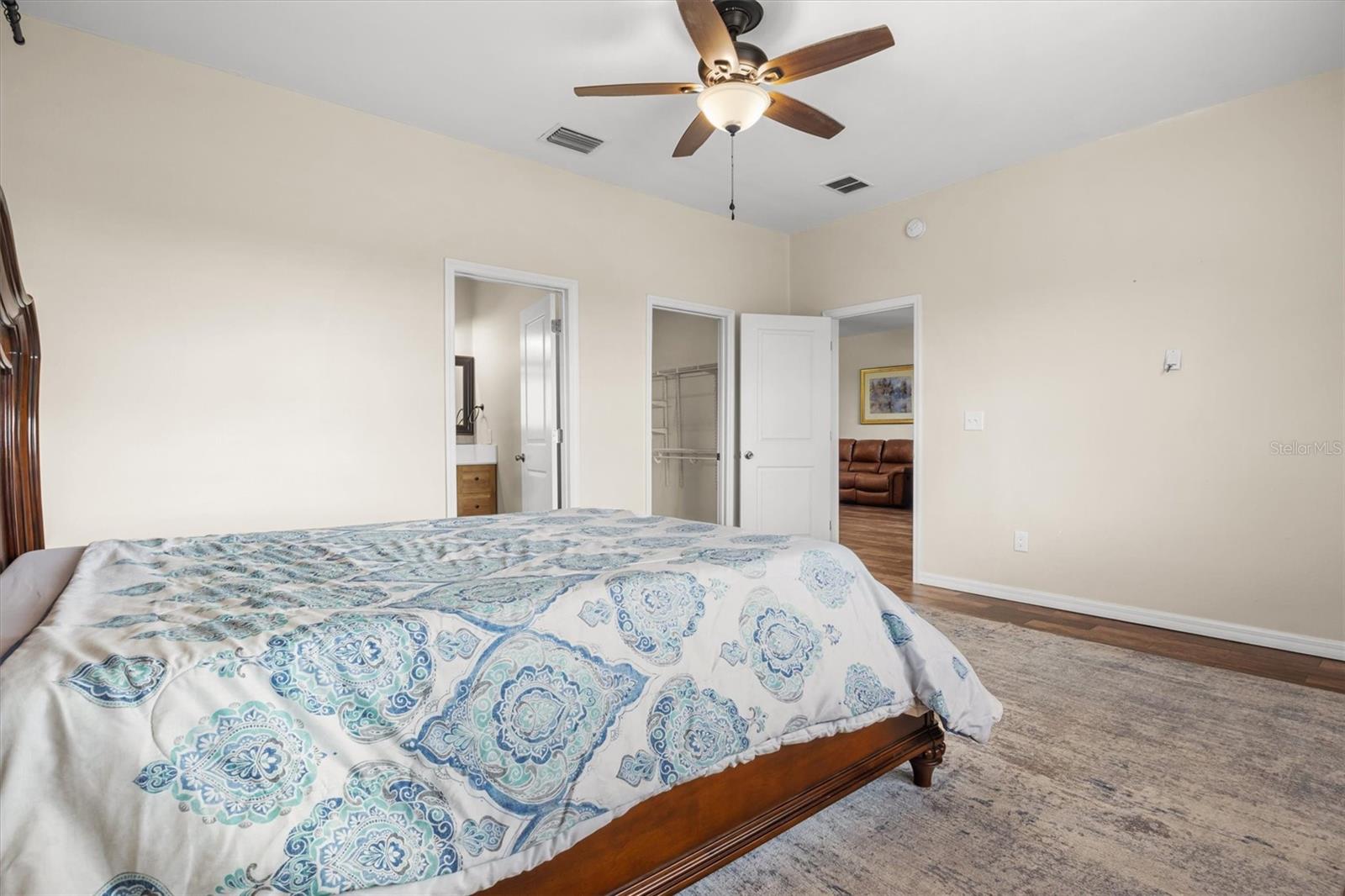 Image 26 of 50 For 4020 Connersville Road