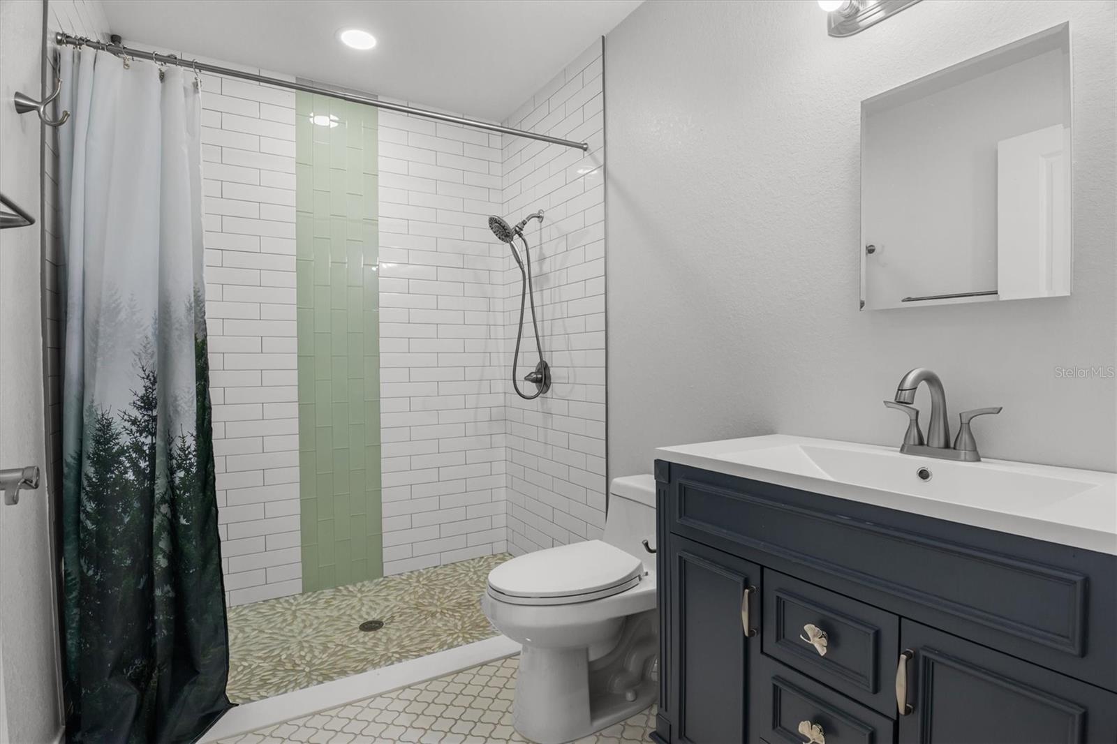 Image 40 of 50 For 4020 Connersville Road