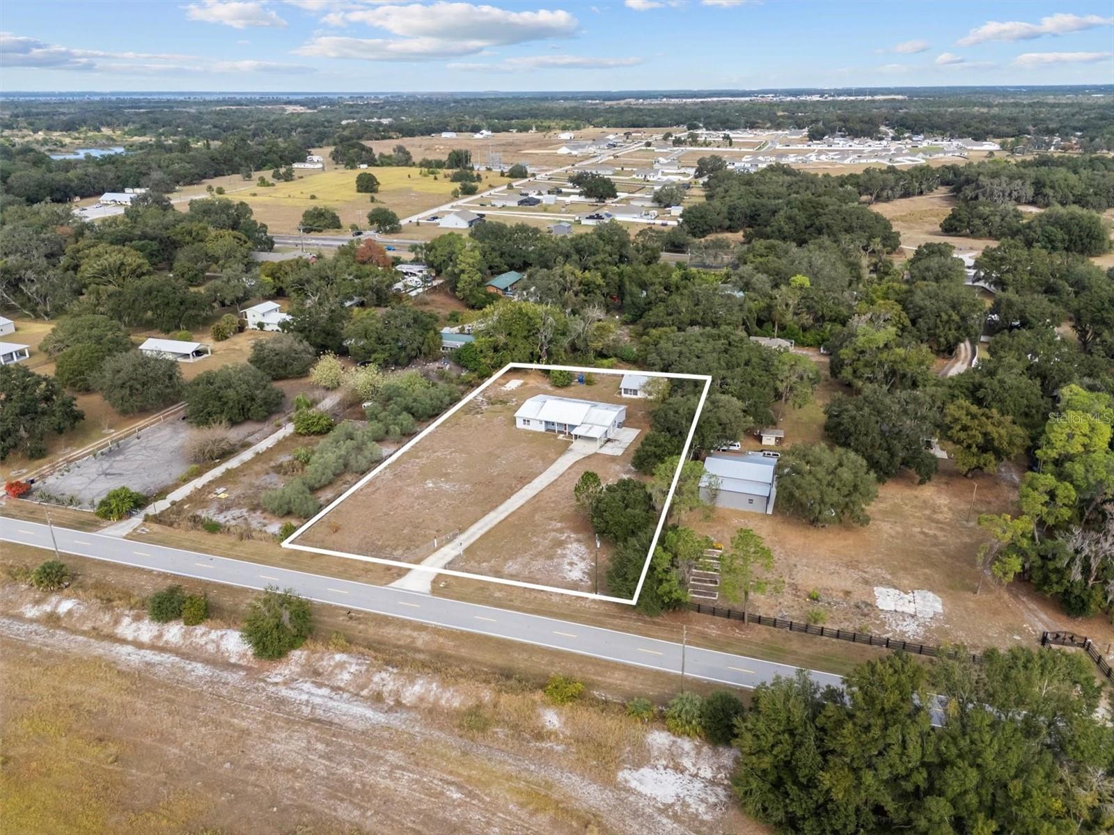 Image 47 of 50 For 4020 Connersville Road